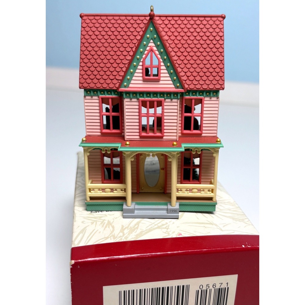 Hallmark‎ Pink Victorian Painted Lady Nostalgic House 1996 christmas ornament - Picture 3 of 11